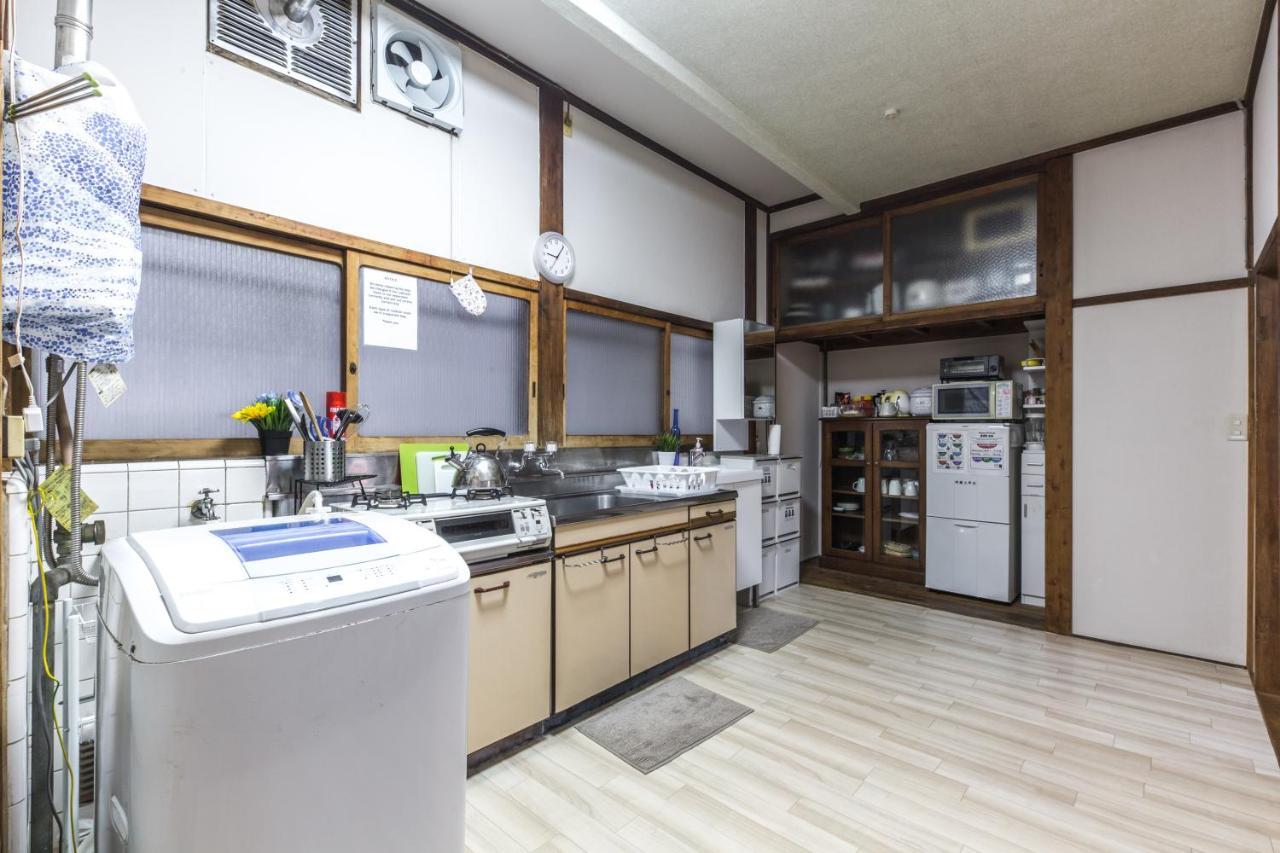 Samurai House - Large Family House, West Shinjuku Токіо Екстер'єр фото