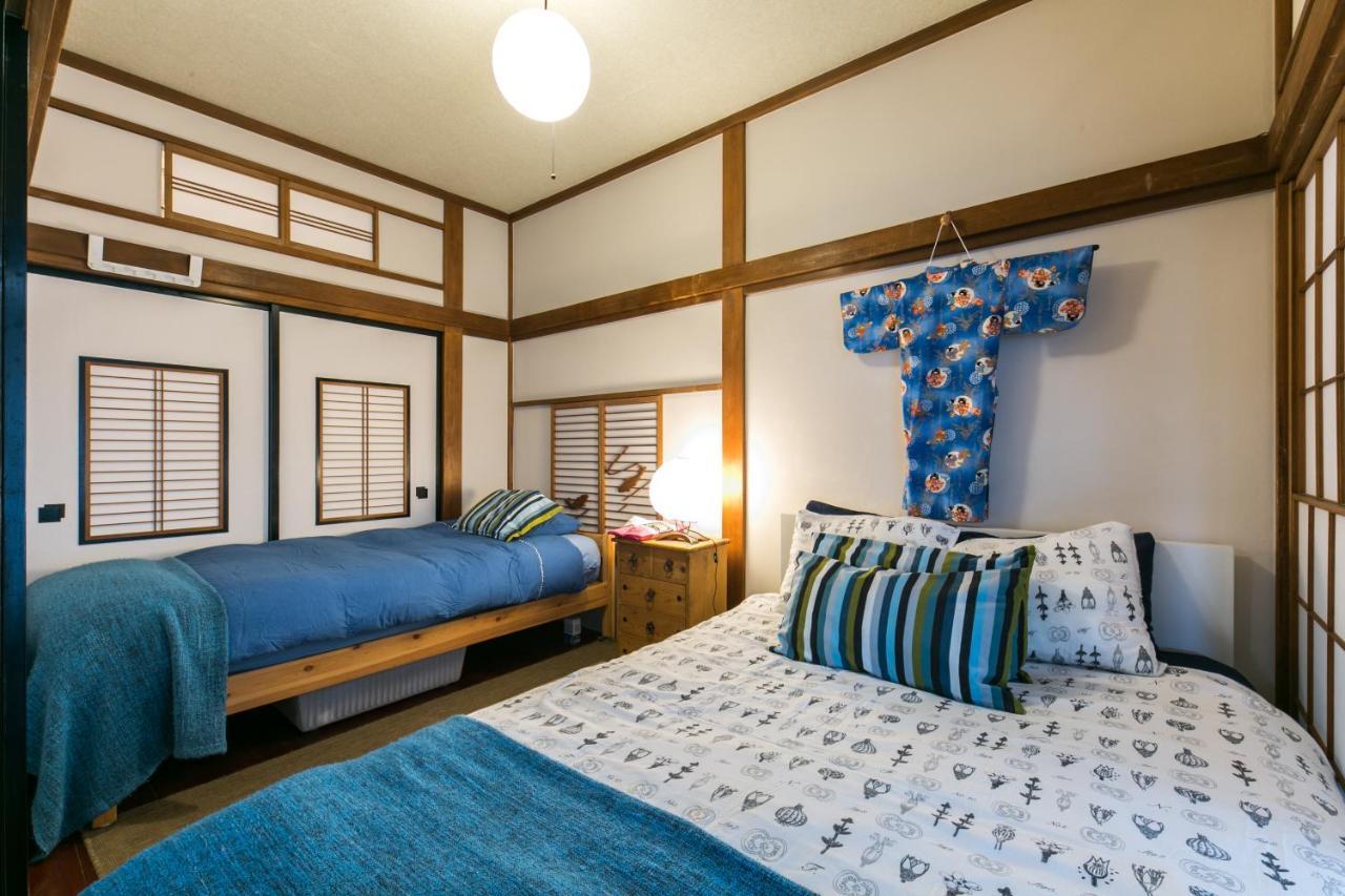 Samurai House - Large Family House, West Shinjuku Токіо Екстер'єр фото