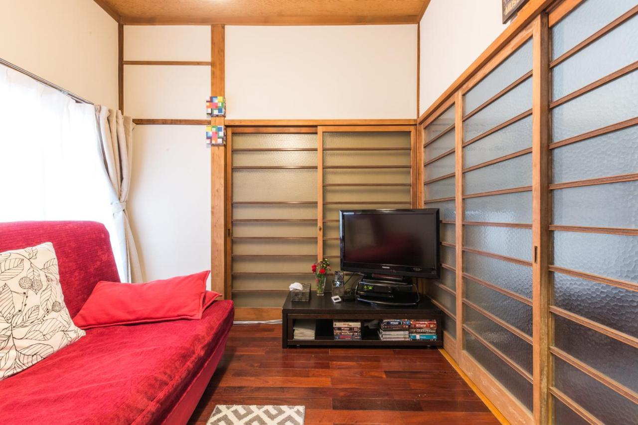 Samurai House - Large Family House, West Shinjuku Токіо Екстер'єр фото